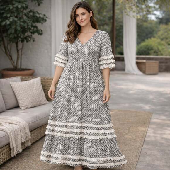 Piper & Scoot Dresses & Skirts - Piper & Scoot Exclusive Boho Fringe Trim Button Down Maxi Dress XS